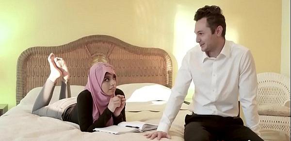  Daughter In Hijab Fucks Her New White Stepdad- Ella Knox